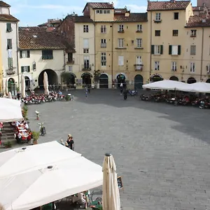 https://casa-micheli.it-tuscanyhotel.com